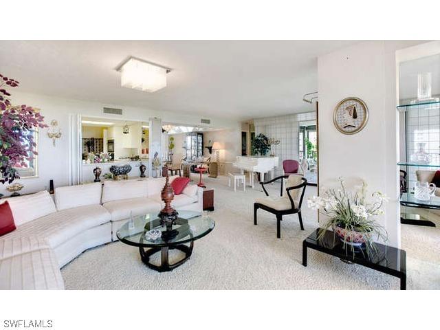 5601 Turtle Bay Dr. #501, Naples, FL