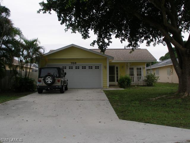 783 98th Ave., Naples, FL 34108