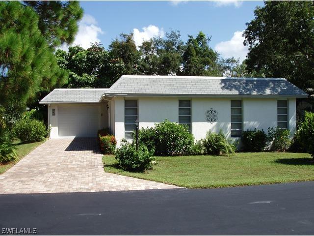 340 Carnaby Ct. #51, Naples, FL 34112