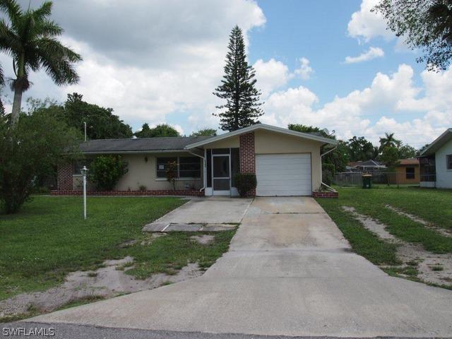 2154 44th St., Naples, FL