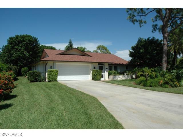 2236 Queens Blvd., Naples, FL 34112