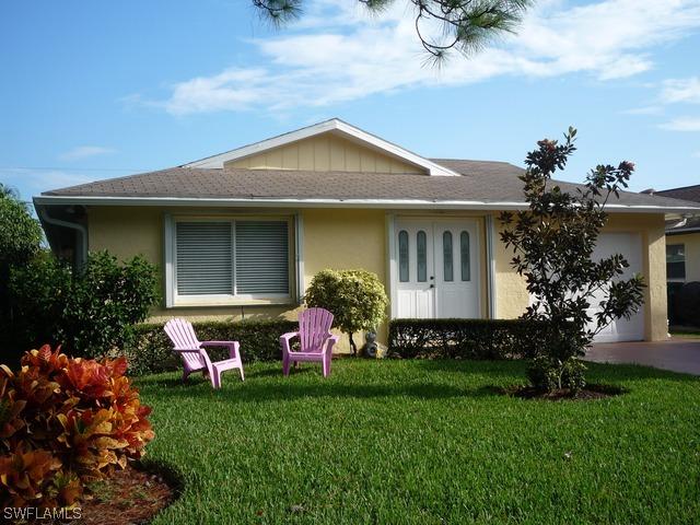 725 105th Ave., Naples, FL 34108