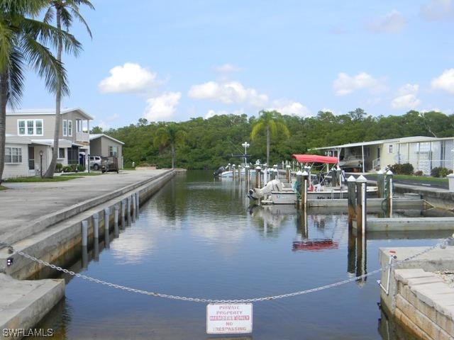 777 Walkerbilt Rd. #5, Naples, FL