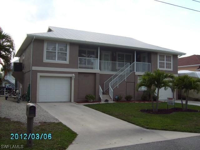 27257 Galleon Dr., Bonita Springs, FL 34135