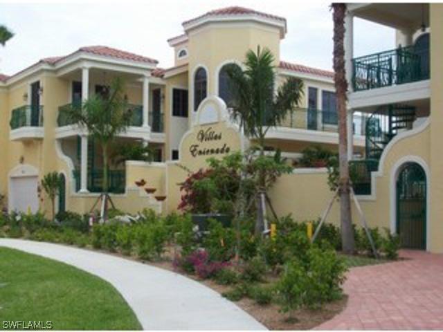 1110 Clam Ct. #8, Naples, FL 34102