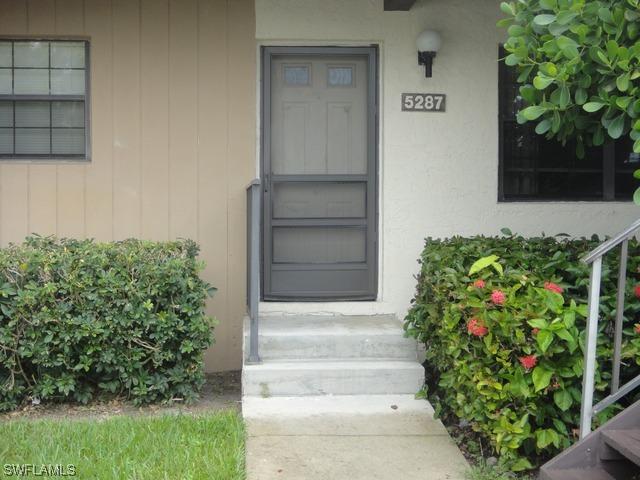 5287 Treetops Dr., Naples, FL