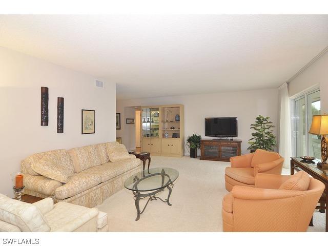 3399 Gulf Shore Blvd. #203, Naples, FL 34103