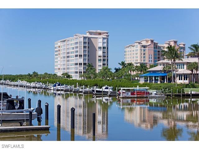 425 Dockside Dr. #302, Naples, FL 34110