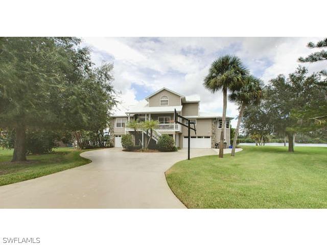 2100 Safe Harbour Ct., Alva, FL 33920