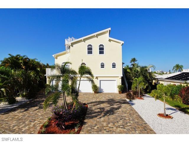 26 Palmview Blvd., Fort Myers Beach, FL 33931