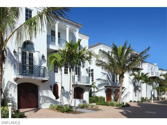 1724 Gulf Shore Blvd. #11A, Naples, FL 34102
