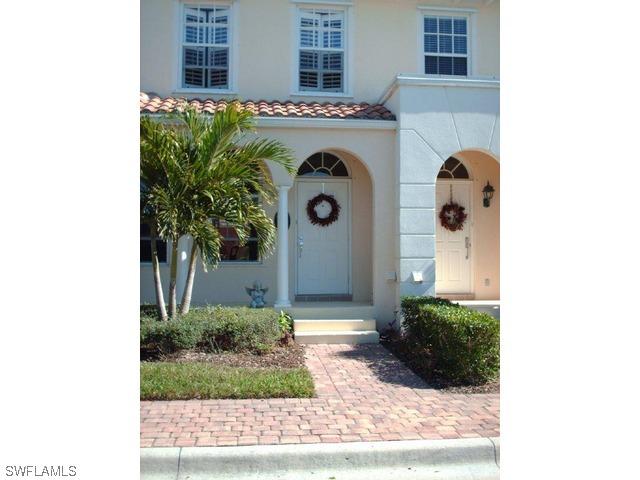 6088 Towncenter Cir., Naples, FL