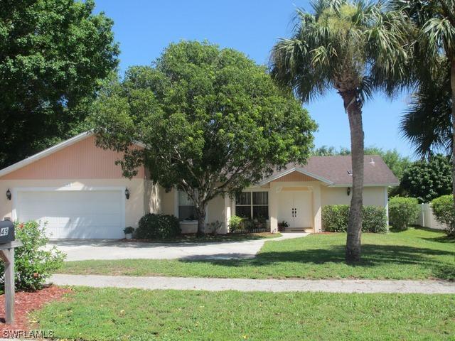 49 Wickliffe Dr., Naples, FL 34110