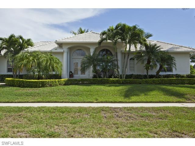 1015 Goldenrod Ave., Marco Island, FL 34145