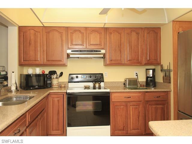 1085 Forest Lakes Dr. #107, Naples, FL