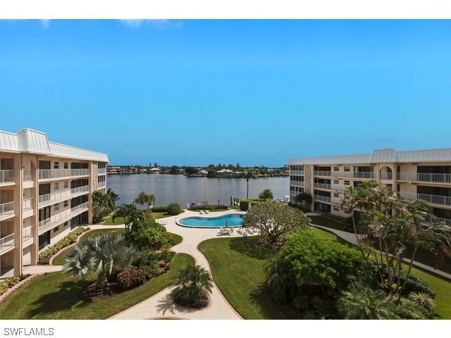 3450 Gulf Shore Blvd. #407-W, Naples, FL