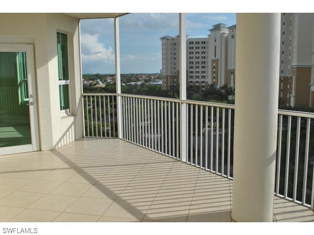 325 Dunes Blvd. #601, Naples, FL 34110
