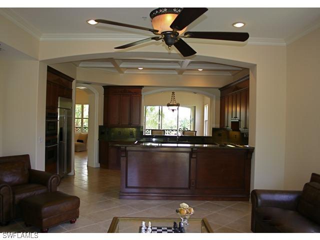 2854 Tiburon Blvd. #103, Naples, FL 34109