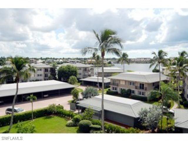 3410 Gulf Shore Blvd. #302, Naples, FL 34103