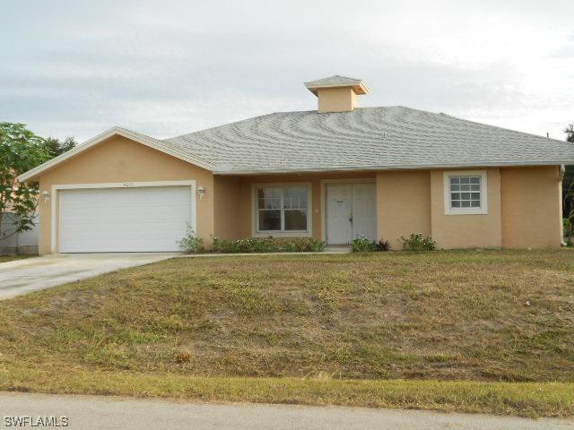 3013 13th St., Lehigh Acres, FL 33976