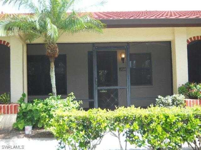 2018 Pine Isle Ln., Naples, FL