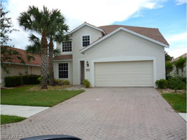 1992 Sagebrush Cir., Naples, FL 34120