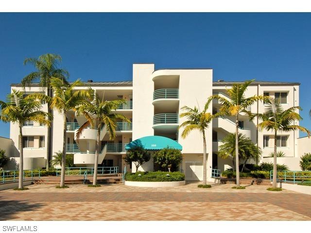 255 Park Shore Dr. #311, Naples, FL