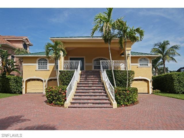 151 Conners Ave., Naples, FL