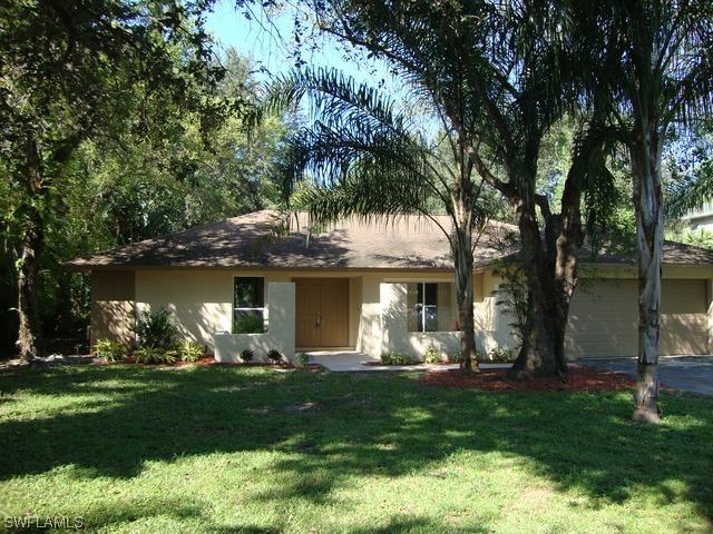 6055 Copper Leaf Ln., Naples, FL