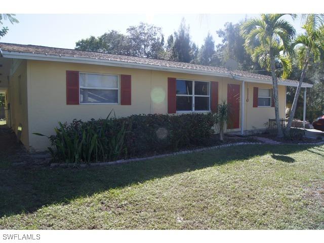 1110 Rosemary Ln., Naples, FL 34103