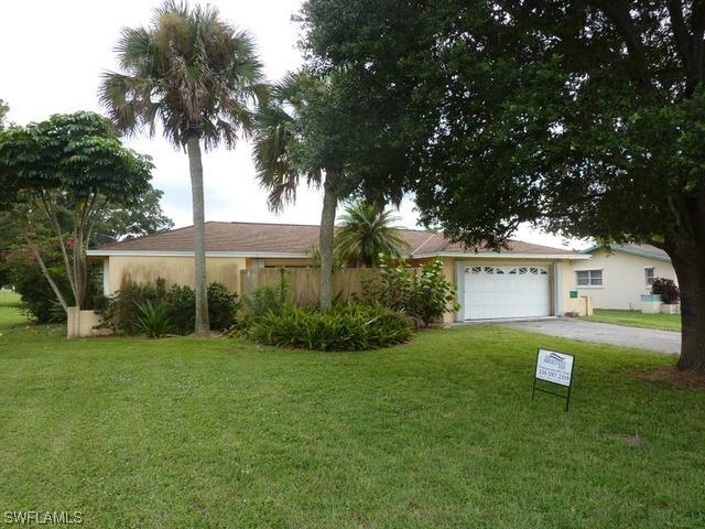 4218 25th Ave., Naples, FL