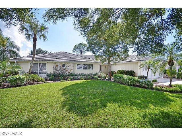 524 Cypress Way, Naples, FL 34110