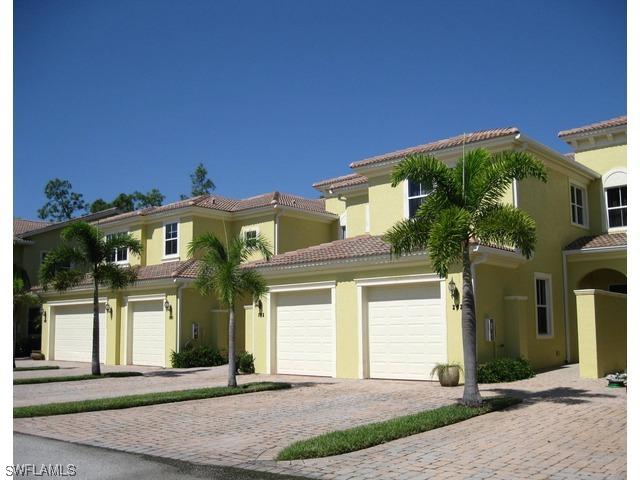 1405 Mariposa Cir. #103, Naples, FL 34105