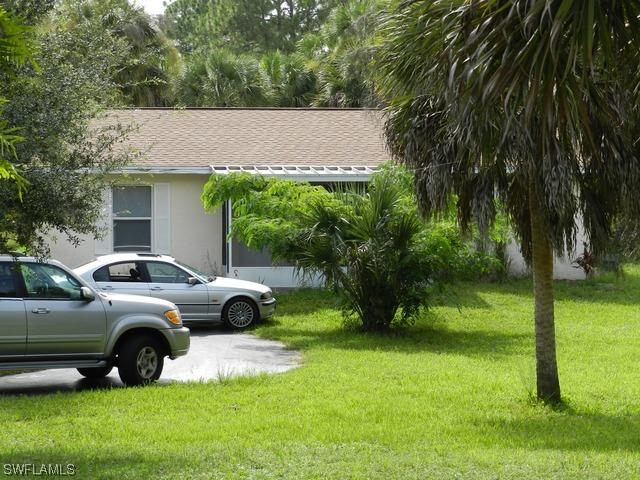 661 2nd St., Naples, FL 34120