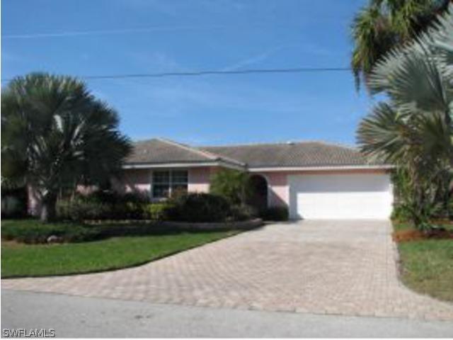 982 Whelk Dr., Sanibel, FL