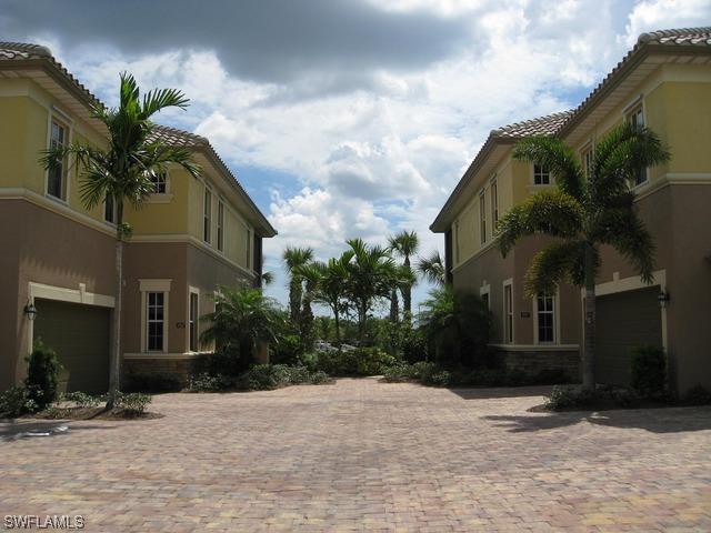 8763 Coastline Ct. #101, Naples, FL 34120