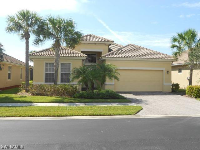 15875 Delaplata Ln., Naples, FL 34110