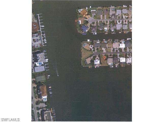 272 Lagoon Ave., Naples, FL