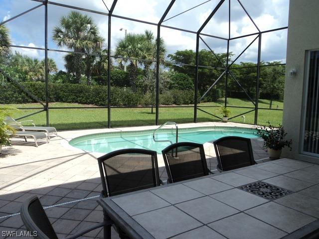 2123 Isla De Palma Cir., Naples, FL 34119