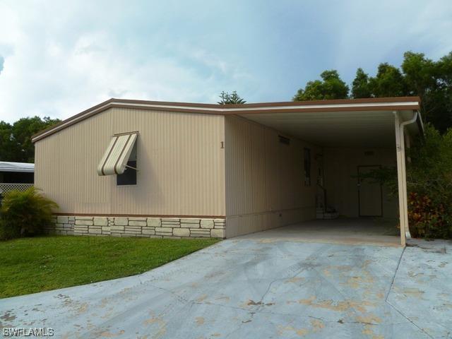 1 Grosbeak Ln., Naples, FL 34114