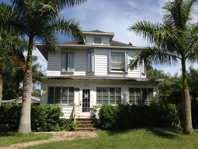 10621 Terry St., Bonita Springs, FL