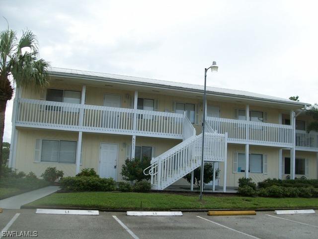 4631 Bayshore Dr. #L2, Naples, FL 34112