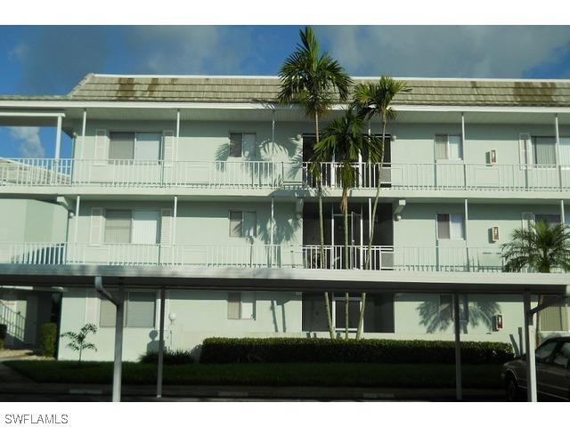 215 Cypress Way, Naples, FL