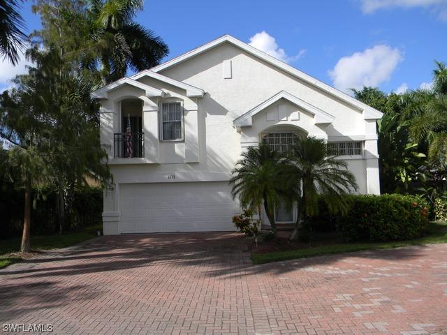 3221 Karst Ct., Naples, FL