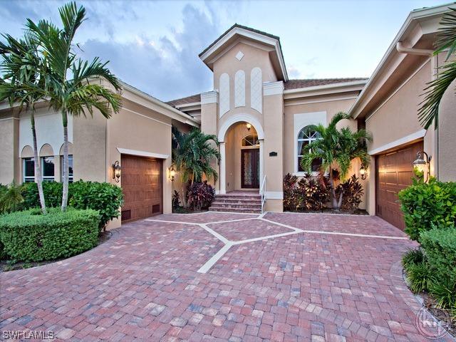 3747 Fountainhead Ln., Naples, FL 34103