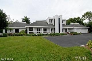 1290 Goldfinch Way #71, Naples, FL