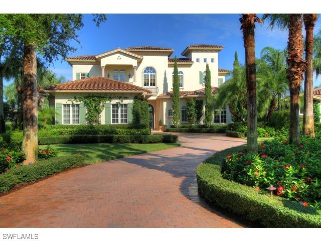 2059 Isla Vista Ln., Naples, FL 34105