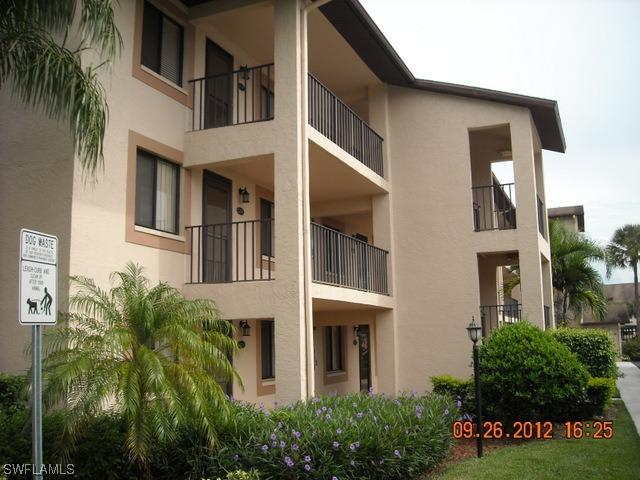 7360 Saint Ives Way #2105, Naples, FL