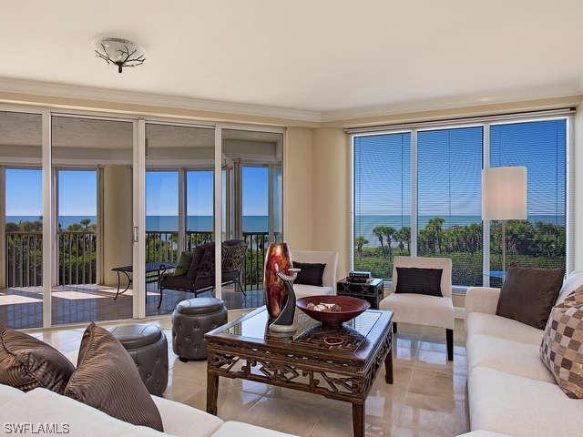 8111 Bay Colony Dr. #203, Naples, FL 34108