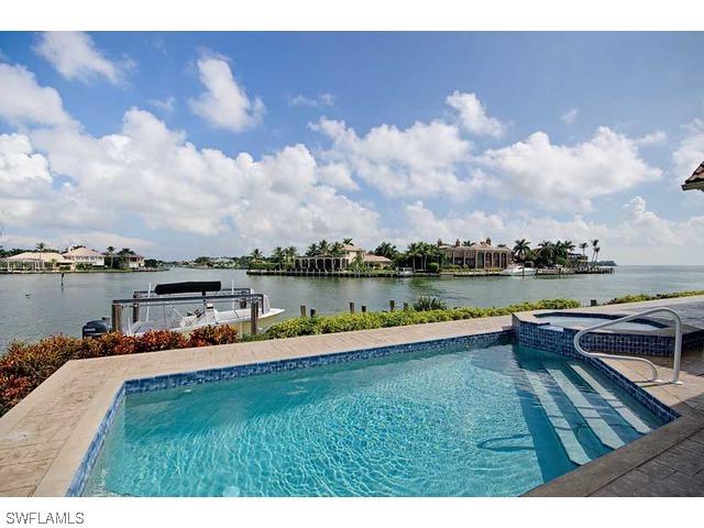 891 Partridge Ct., Marco Island, FL 34145